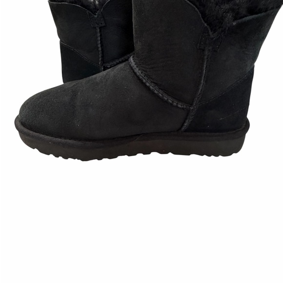 UGG Dark Suede Boots with Logo Detail - Picture 4 of 11